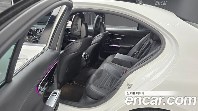 Mercedes-Benz C-Класс 2022