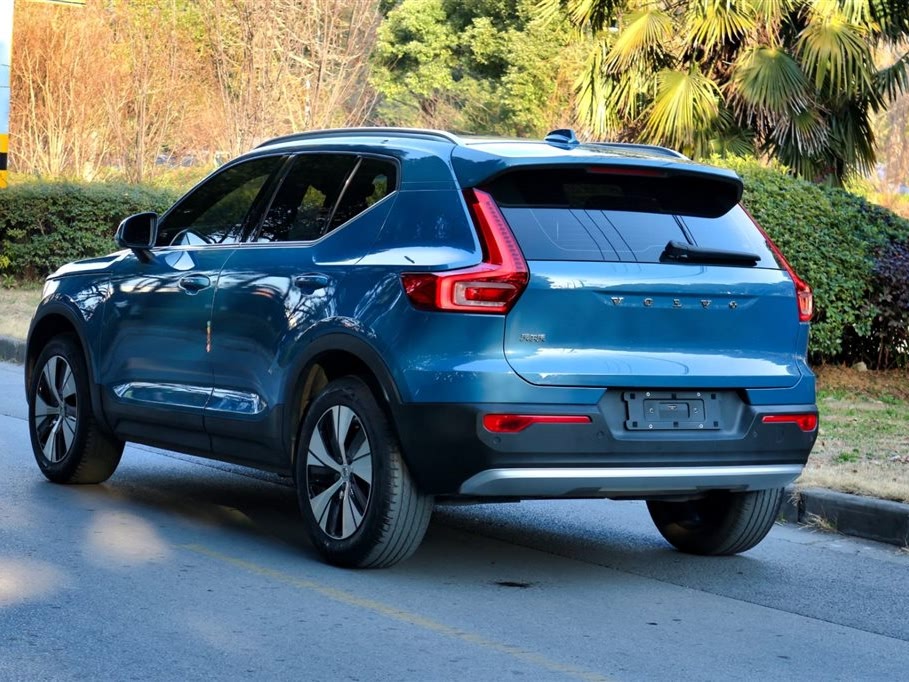 Volvo XC40 2023