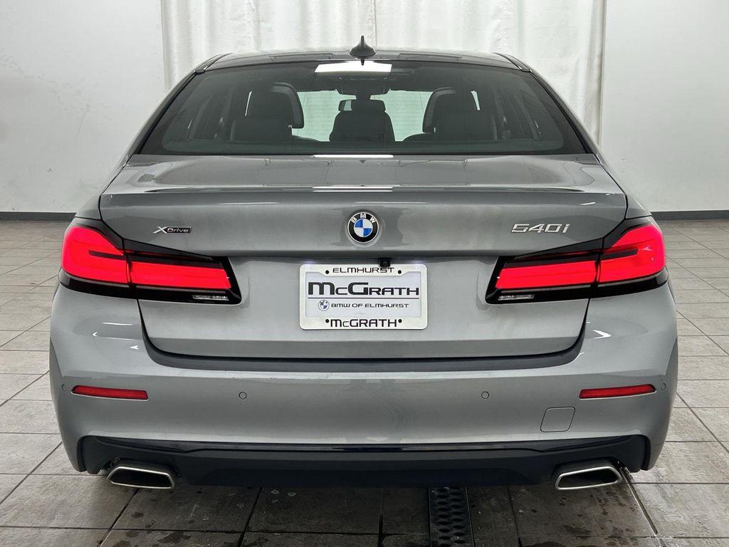 BMW 540 2023