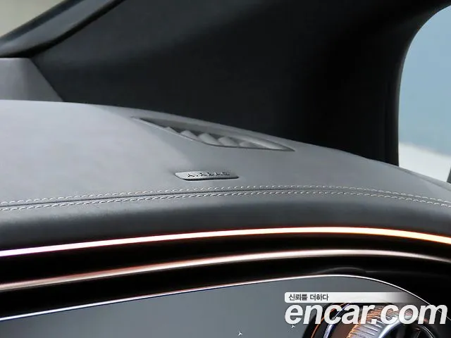 Mercedes-Benz EQE 2024