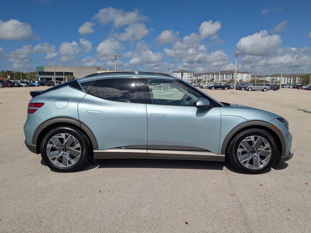 Genesis GV60 2025