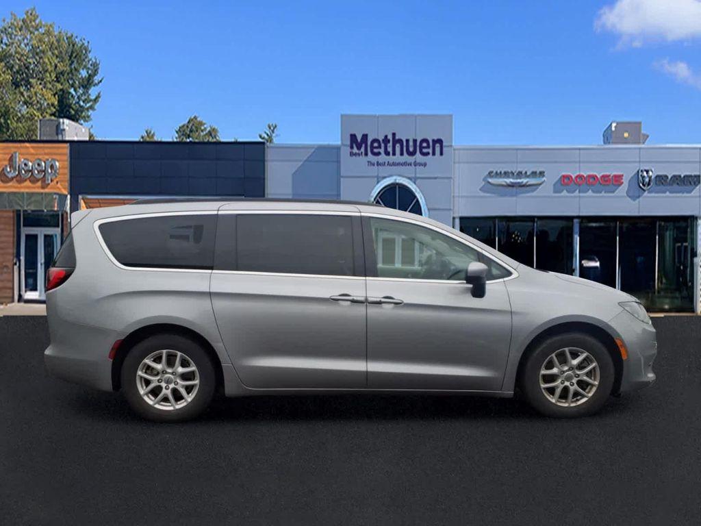 Chrysler Voyager 2021