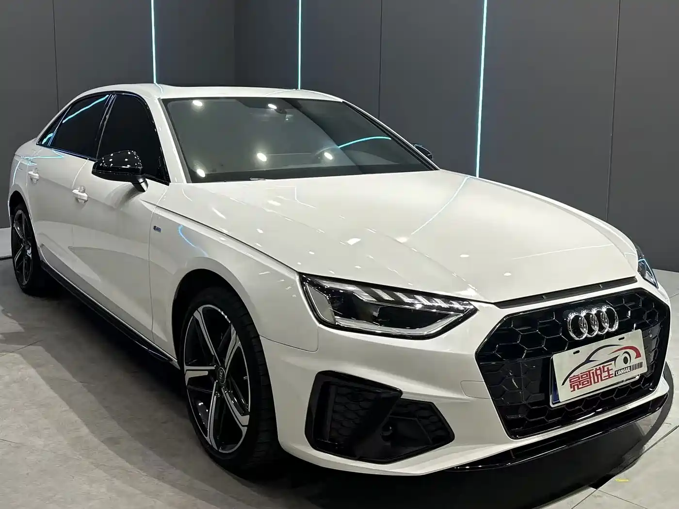 Audi A4 2024