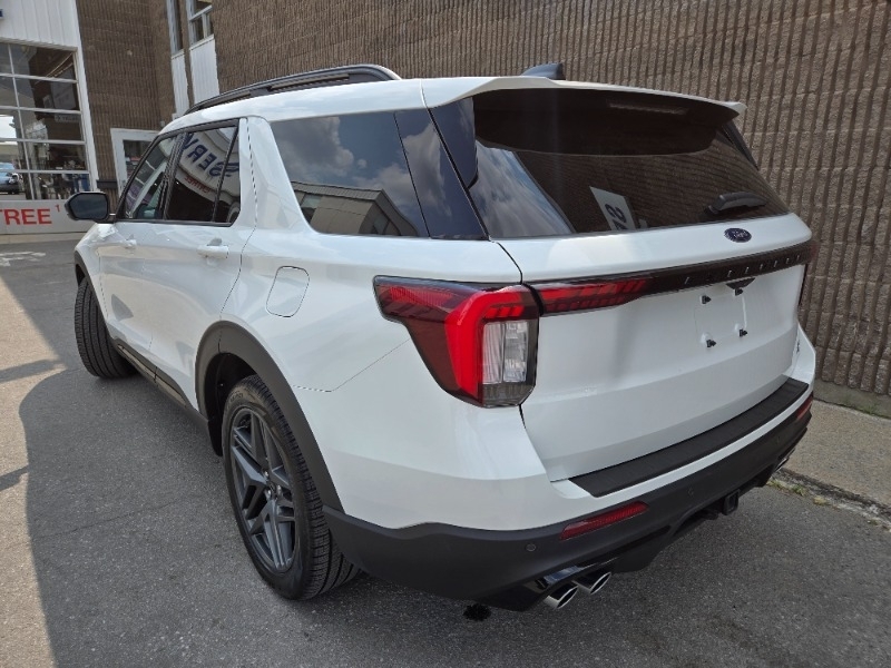 Ford Explorer 2025