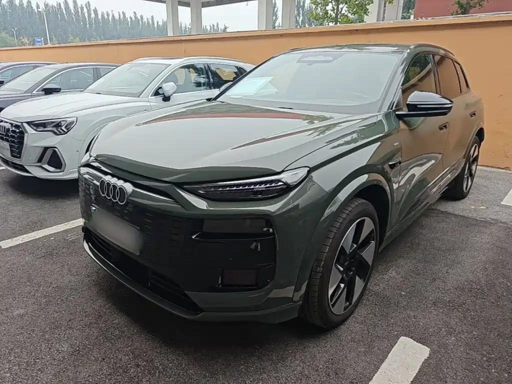 Audi e-tron 2026