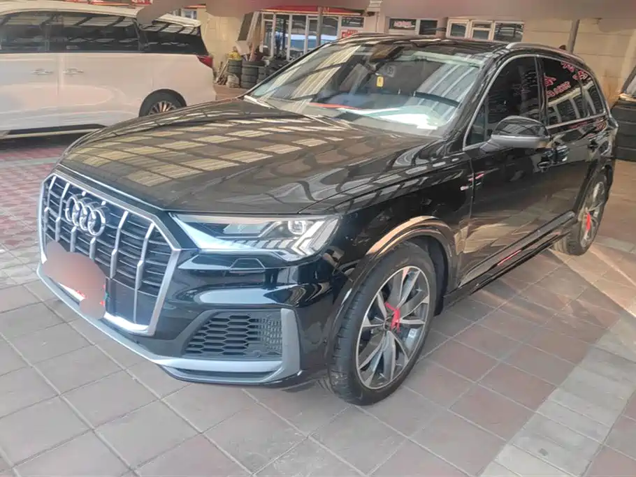 Audi Q7 2021