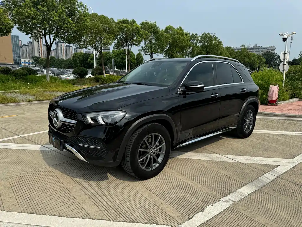 Mercedes-Benz GLE 2021