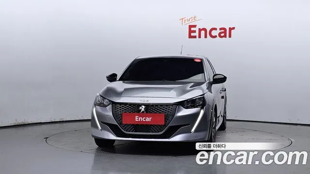 Peugeot 208 2022
