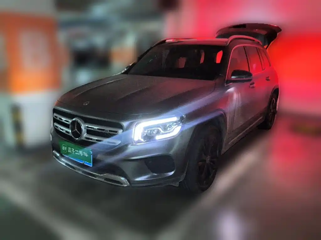 Mercedes-Benz GLB 2024