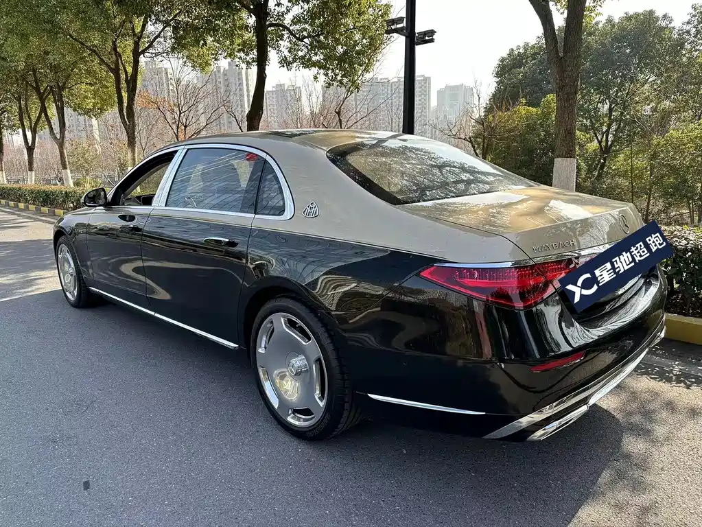 Mercedes-Benz Maybach S-Класс 2023