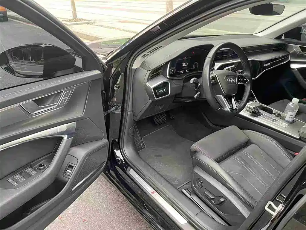 Audi A6 2024