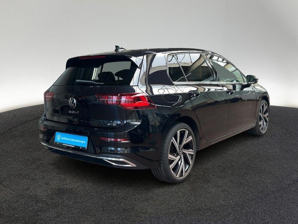 Volkswagen Golf 2022