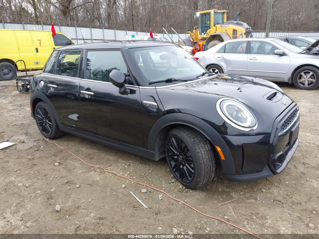 Mini Hardtop 2024