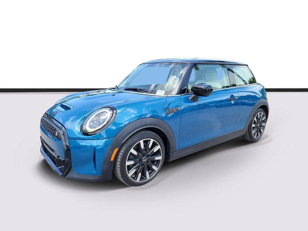 Mini Hardtop 2024
