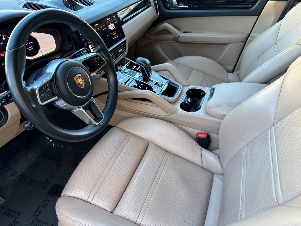 Porsche Cayenne 2023
