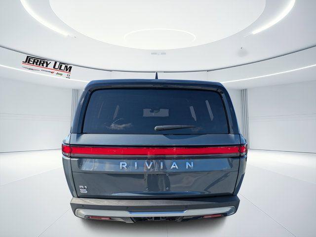 Rivian R1S 2023