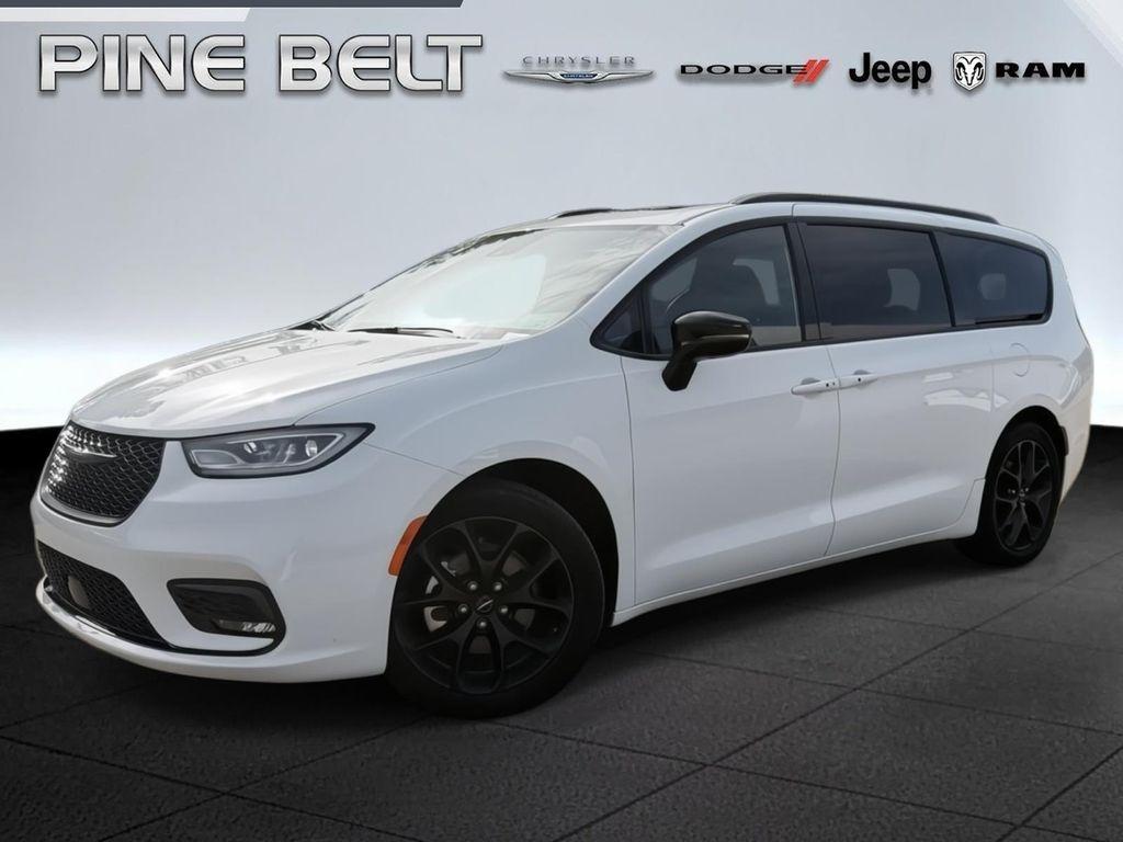 Chrysler Pacifica 2025