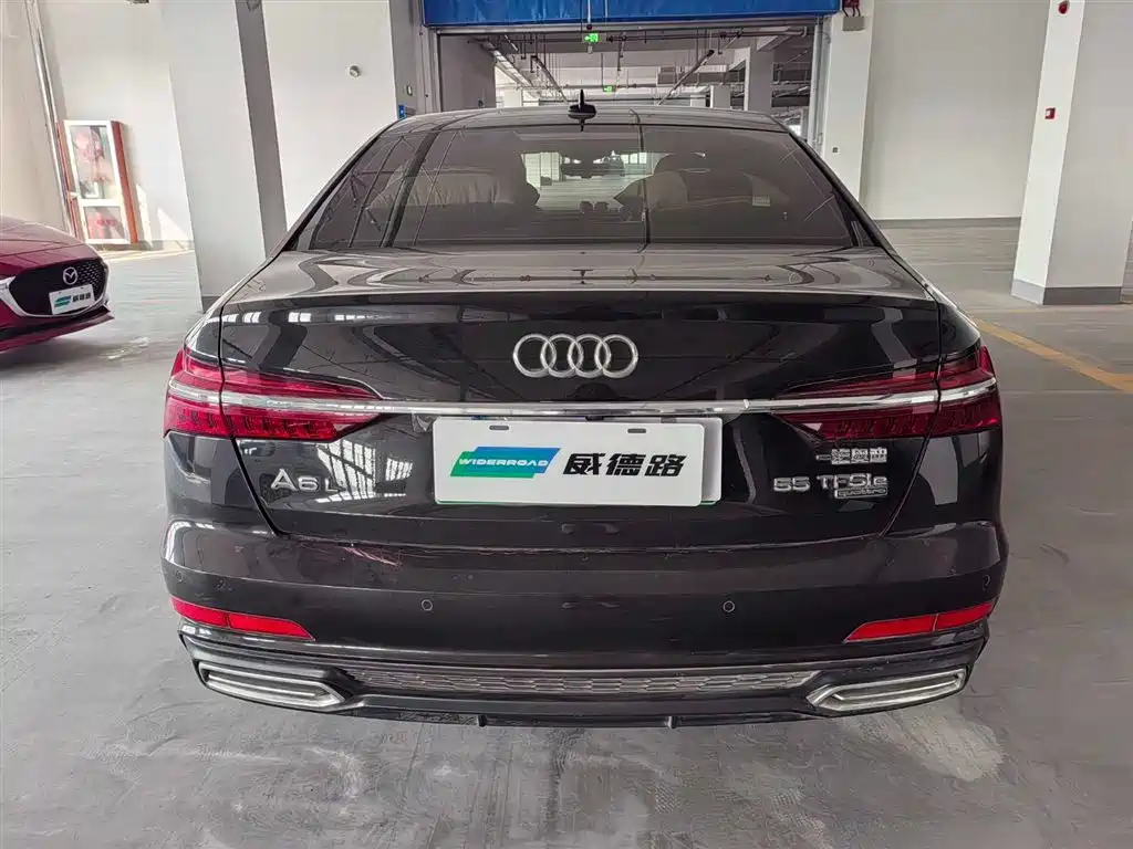 Audi e-tron 2021