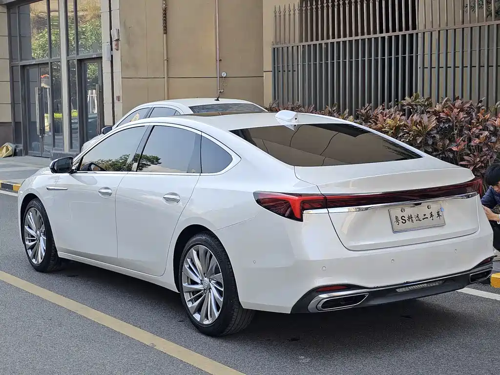 Buick LaCrosse 2024