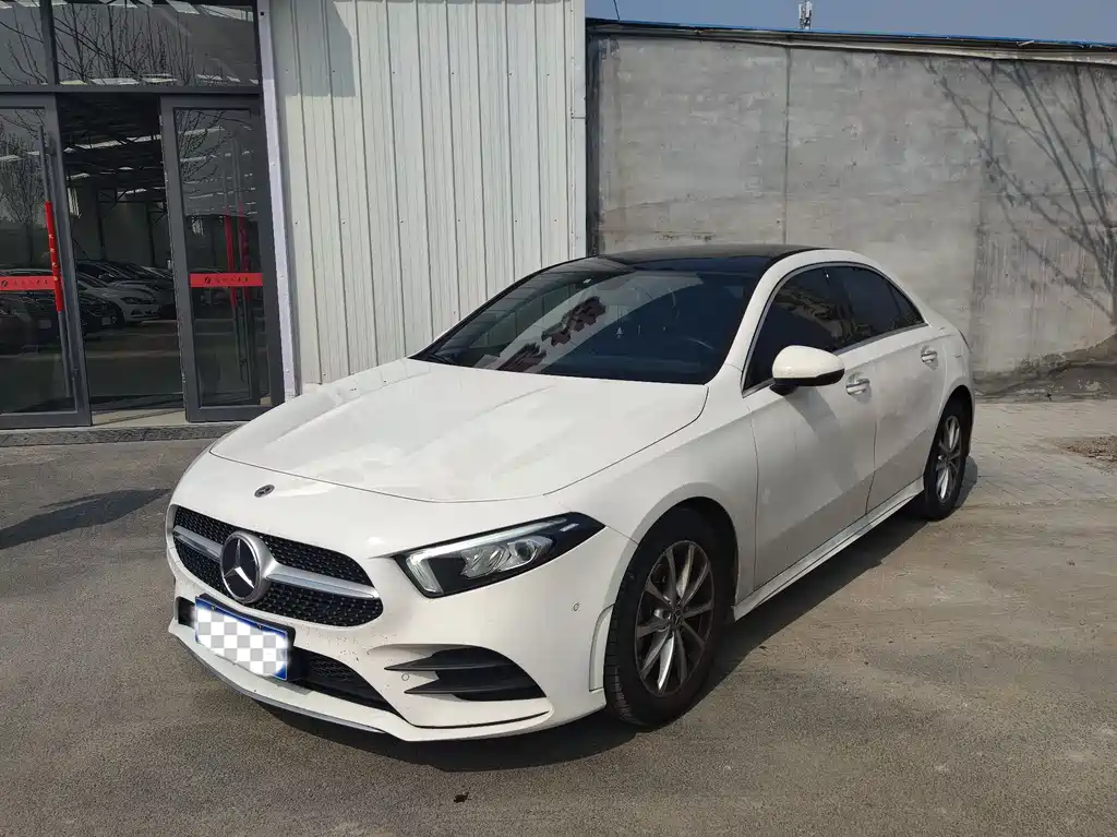 Mercedes-Benz A-Класс 2021