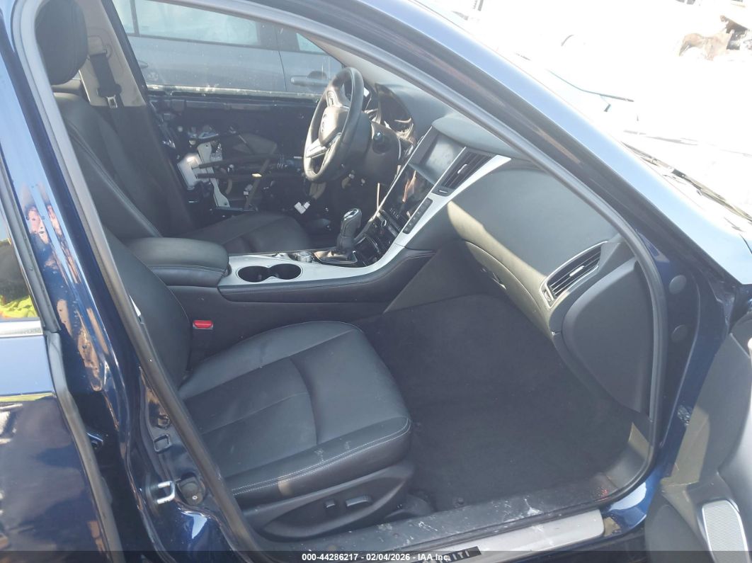 Infiniti Q50 2022
