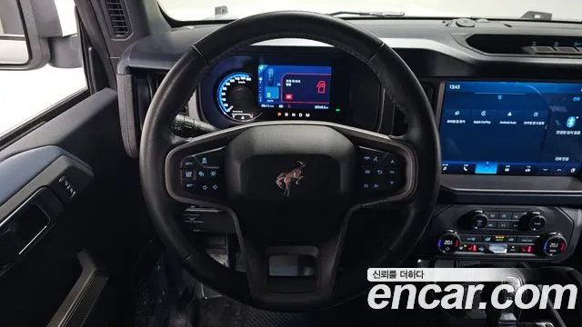 Ford Bronco 2023