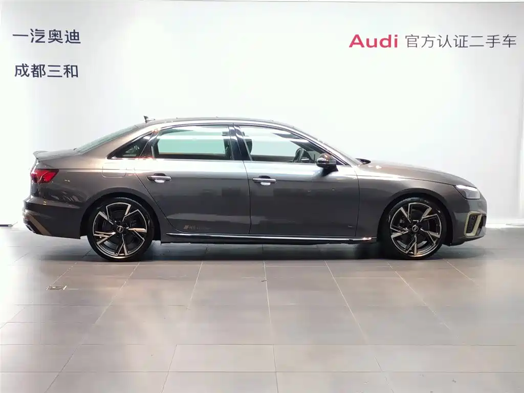 Audi A4 2024