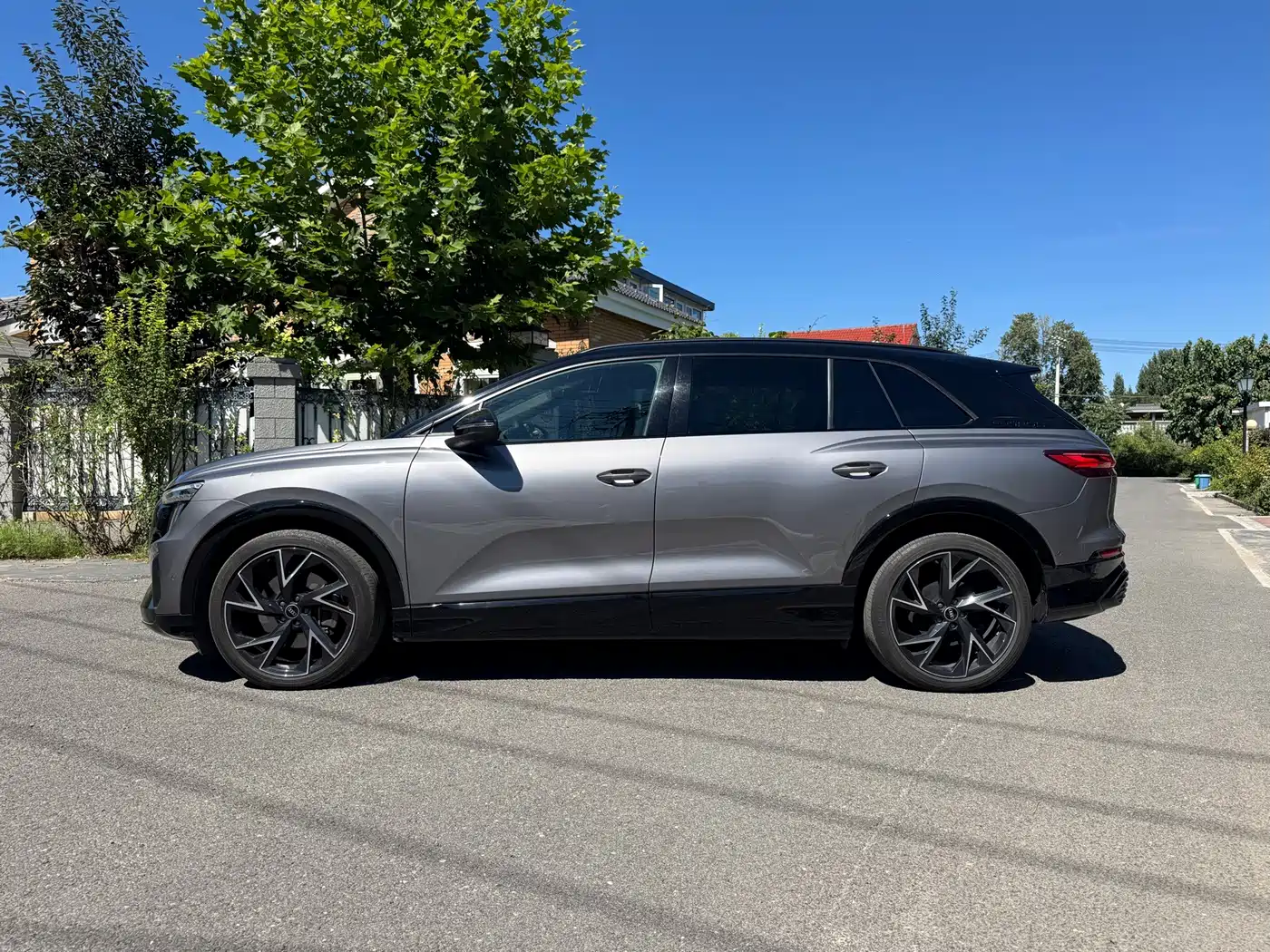 Audi Q5 e-tron 2023