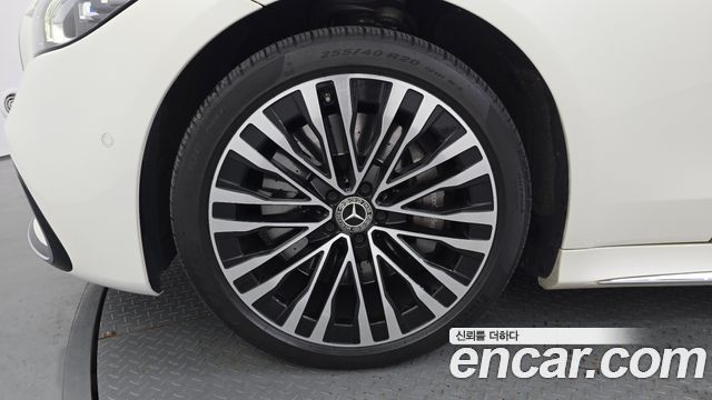 Mercedes-Benz S-Класс 2022