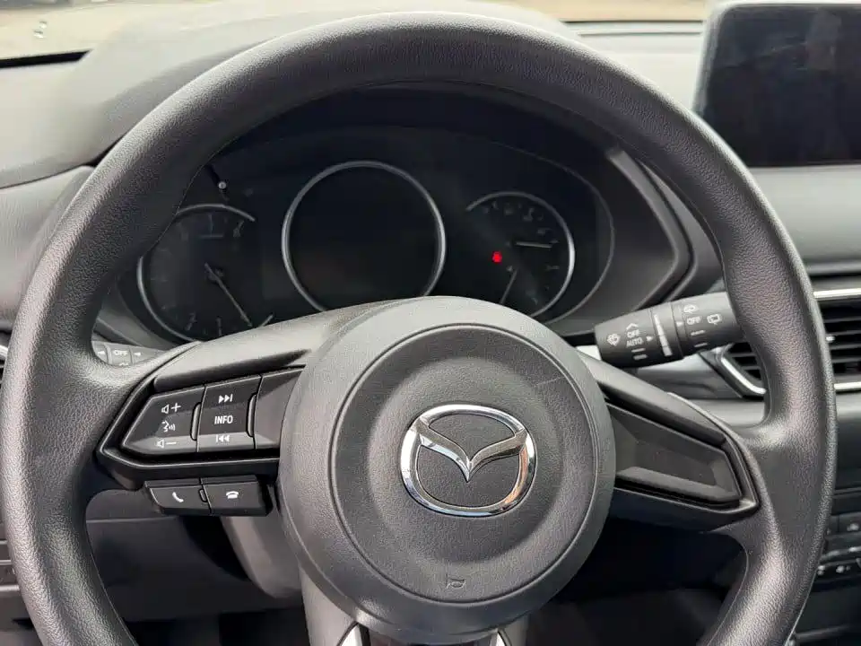 Mazda CX-5 2025
