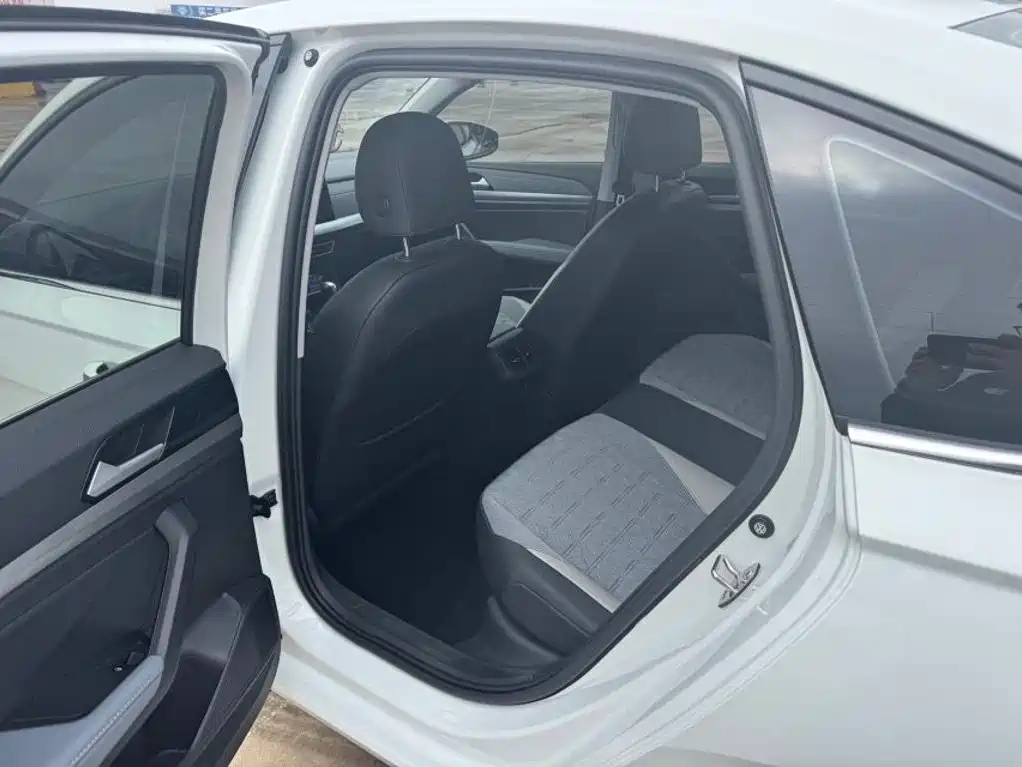 Volkswagen Lavida 2023