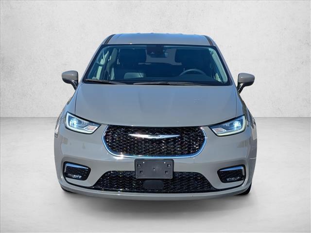 Chrysler Pacifica 2023