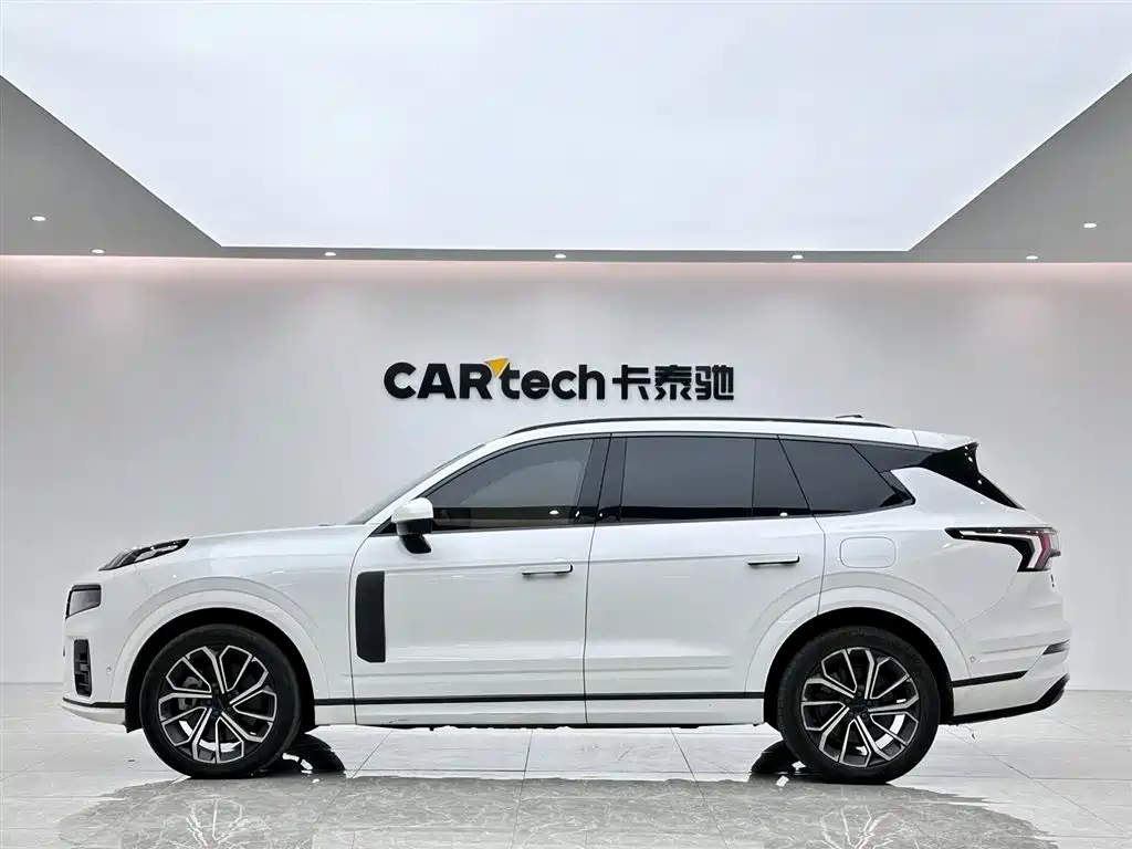 Lynk & Co 09 2023