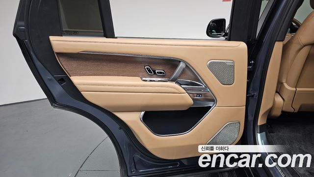 Land Rover Range Rover 2024