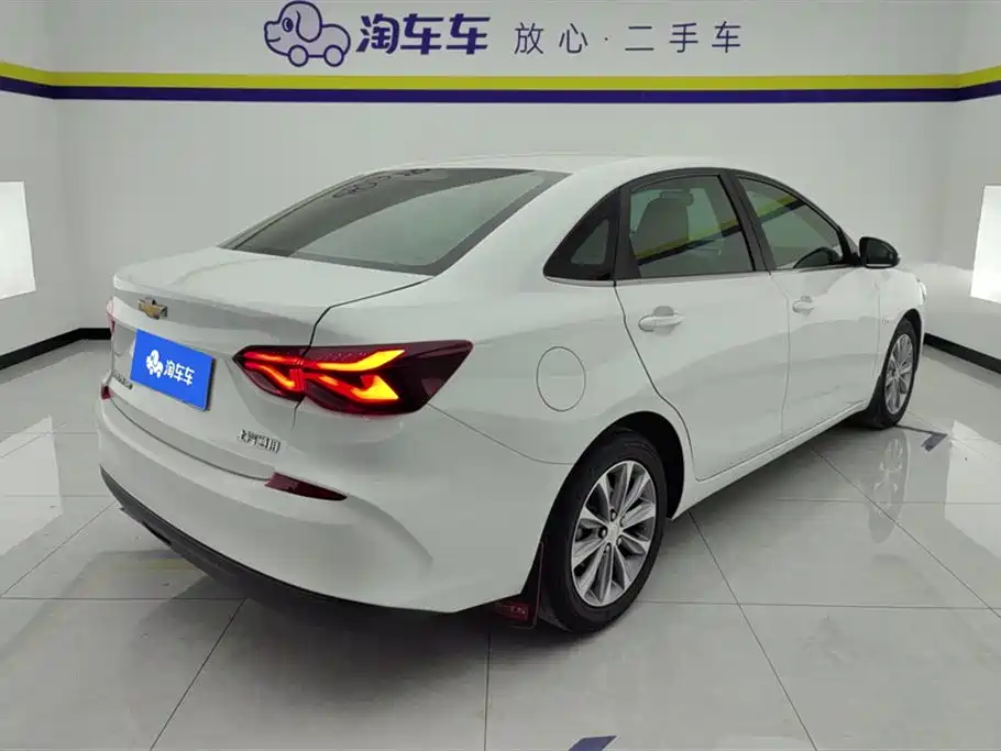 Chevrolet Cruze 2022