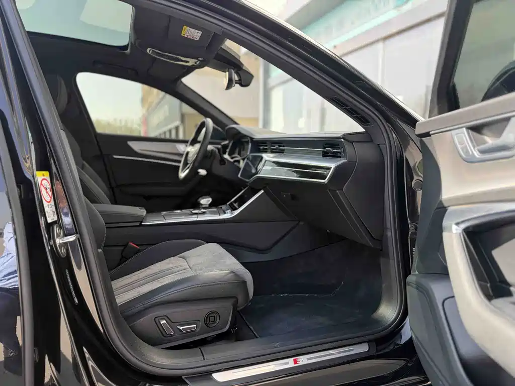 Audi A6 2024