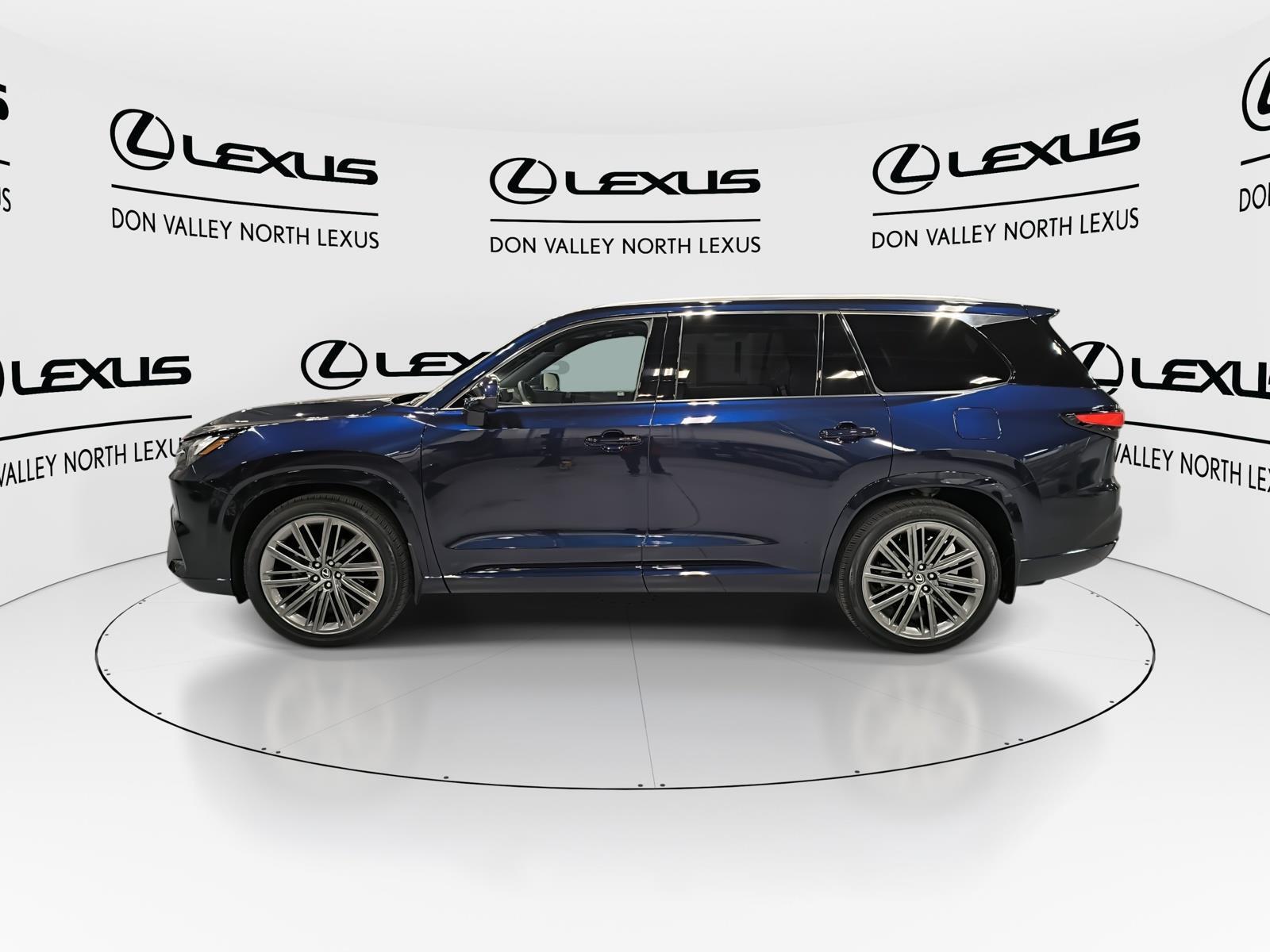 Lexus TX 2025