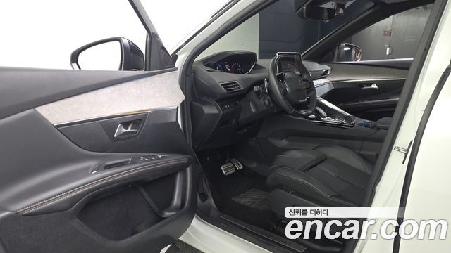 Peugeot 3008 2022