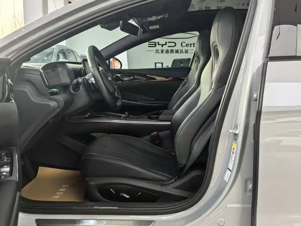 BYD Seal 2025