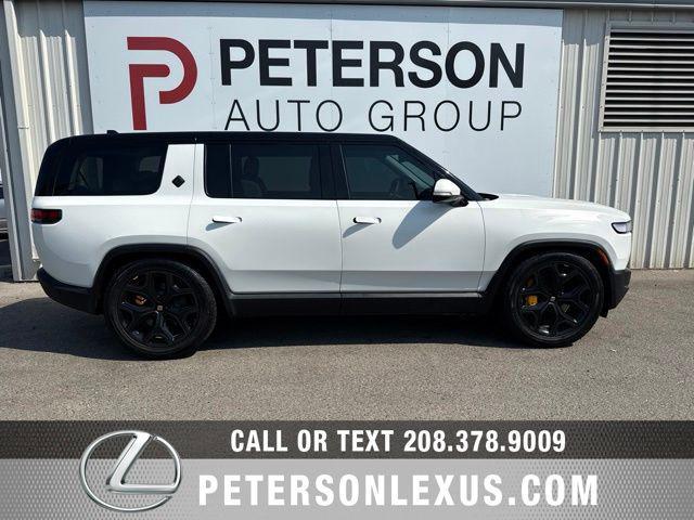 Rivian R1S 2024