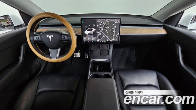 Tesla Model Y 2021