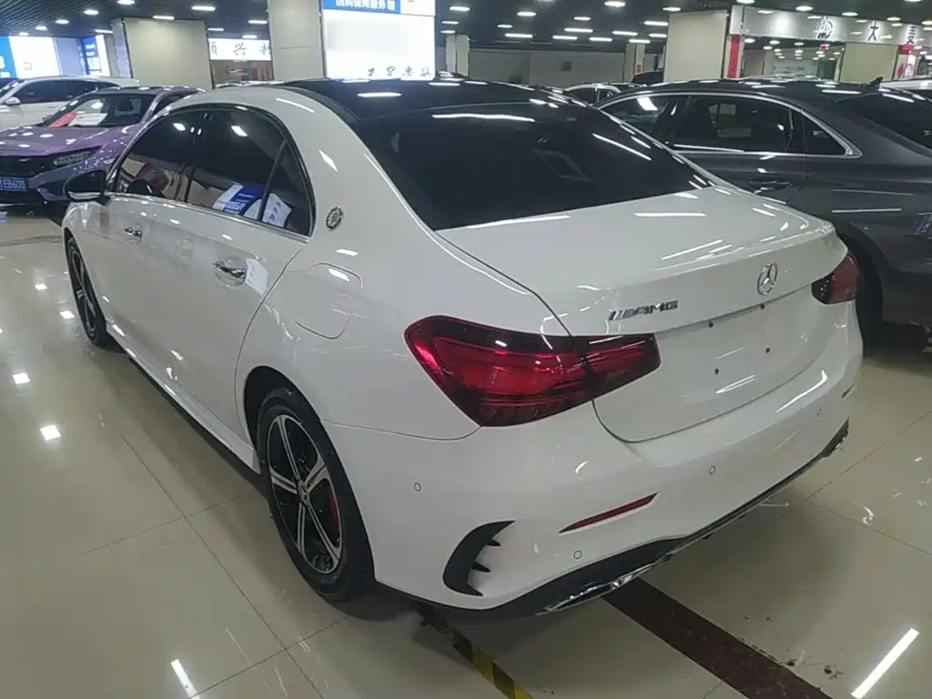 Mercedes-Benz A-Класс 2024