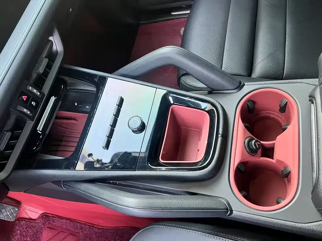 Porsche Cayenne 2024