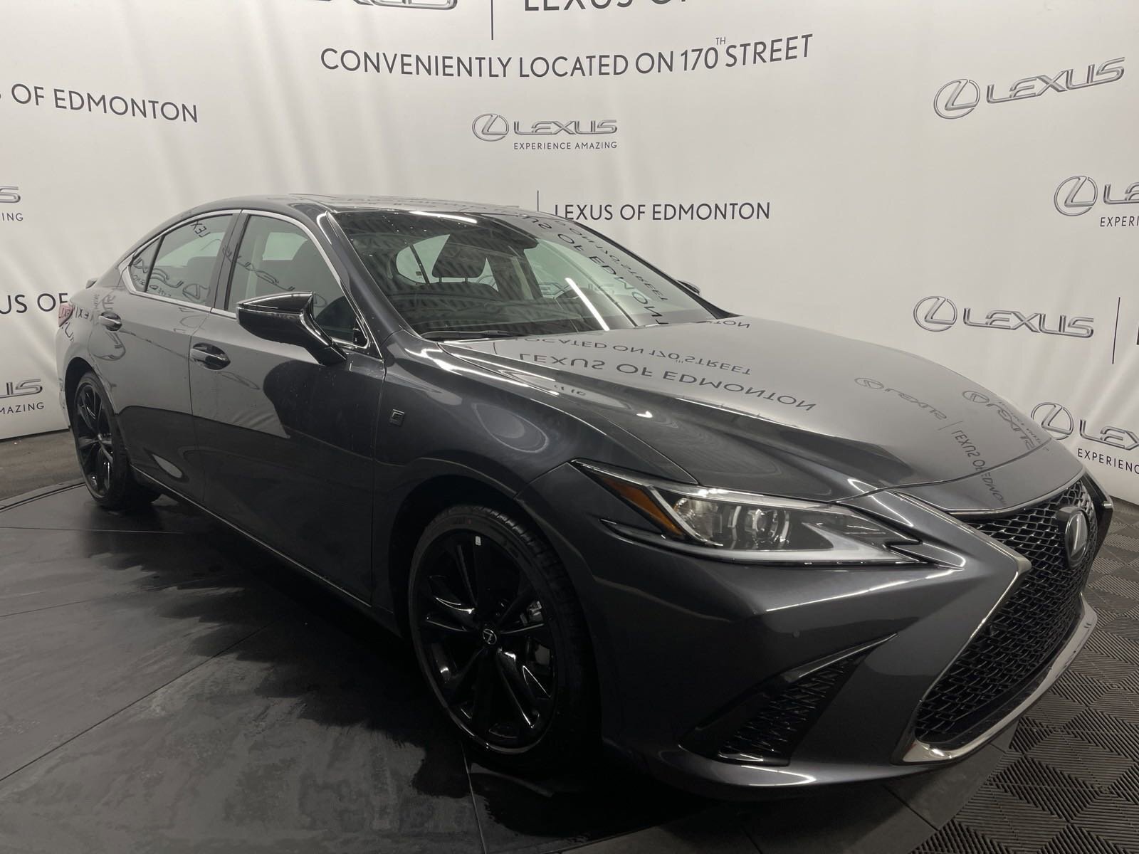 Lexus ES 2025