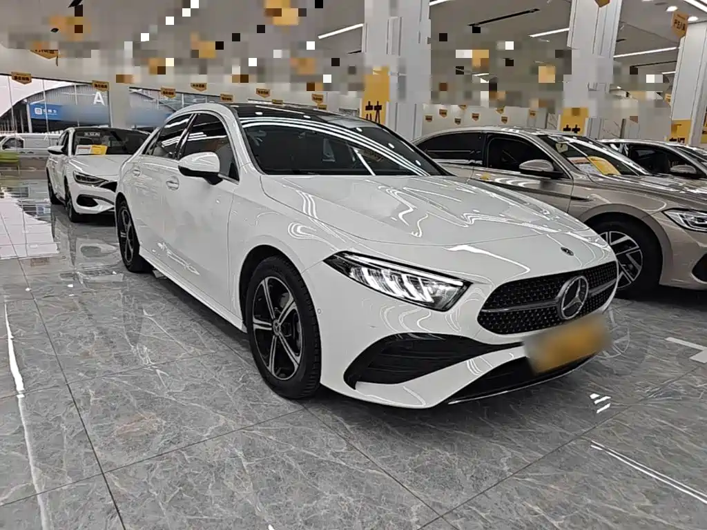 Mercedes-Benz A-Класс 2023