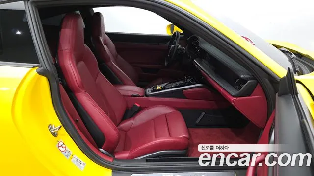 Porsche 911 2021