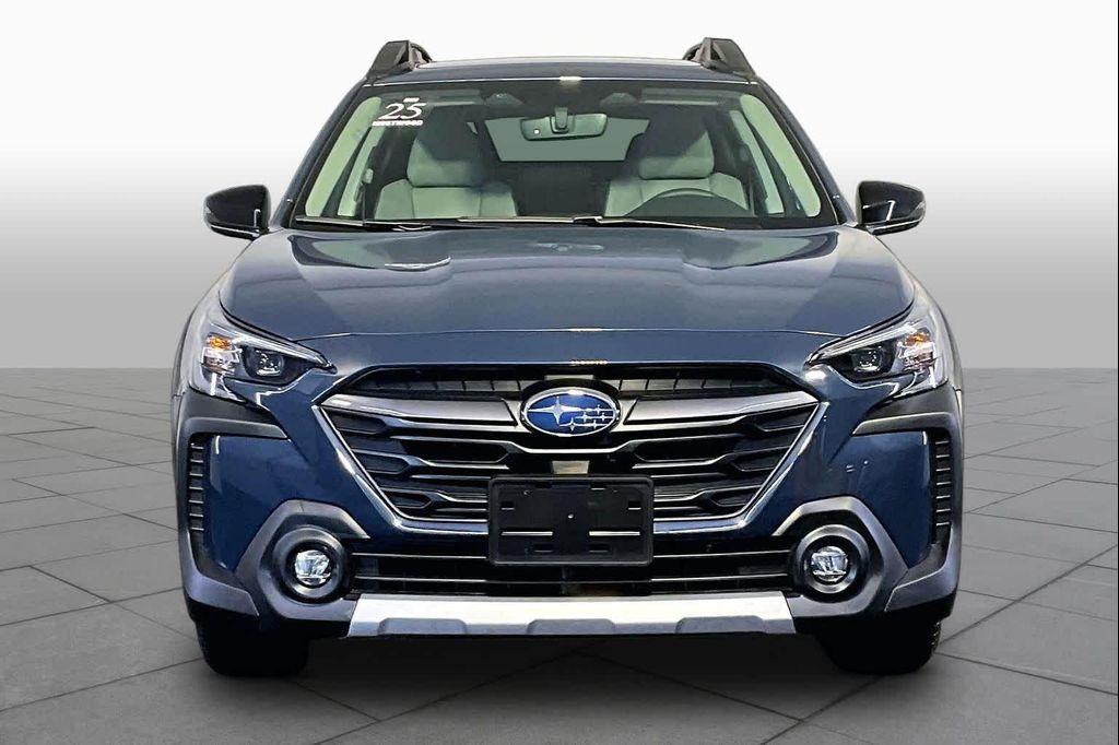 Subaru Outback 2025