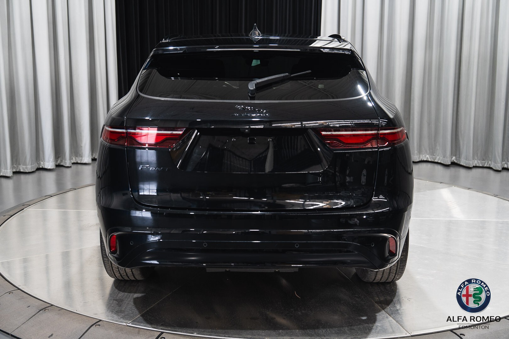 Jaguar F-Pace 2021