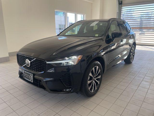 Volvo XC60 2025