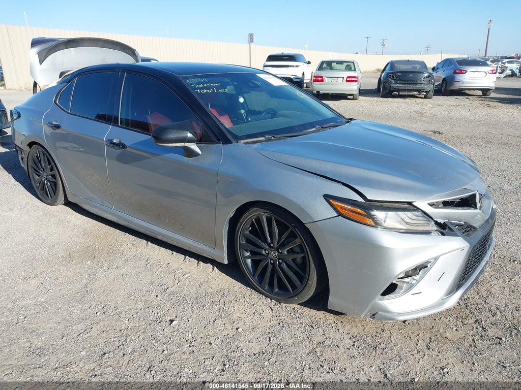 Toyota Camry 2021